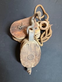 WOODEN NAUTICAL PULLEYS
