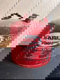 EAGLE BOAT GAS CAN