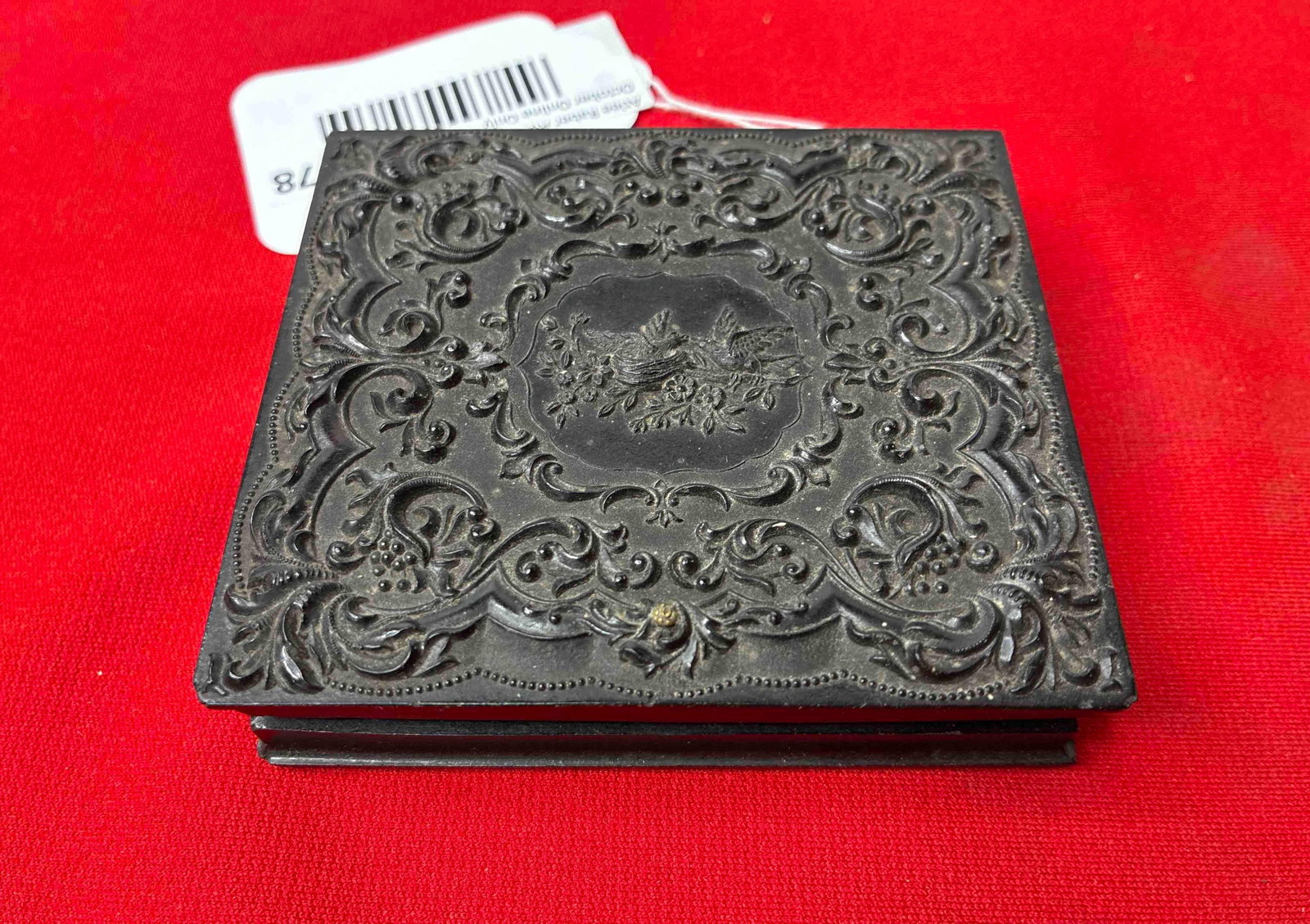 The Nesting Birds Union Case (1 of 3)