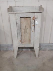Primitive Style Piesafe