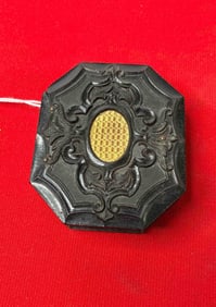 Scroll Work Octagon Union Case