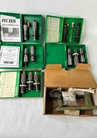 Rifle & Pistol Dies and Reloading Powder Stand