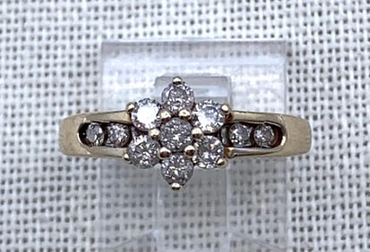 10k Yellow Gold and 11 Diamond Gemstone Ring