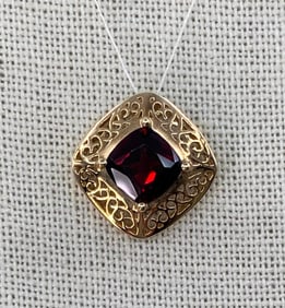 10k Yellow Gold Filigree Large Faceted Garnet Medieval Design Necklace Pendant