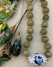 19 pc Antique Art Nouveau to 80s Moss Green Jewelry and Hat Pin Collection