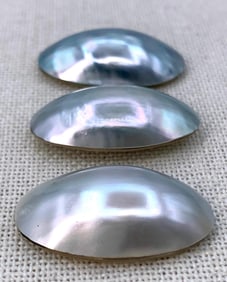 Trio Large 26mm Silver Gray Pearlescent Jewelers Mabe Blister Half Pearls