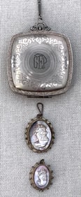 14k White Gold Front BELAIS Vintage Makeup Compact and 800 Silver MOP Cameos
