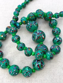 Vintage Italian Murano Lampwork Millefiori Tombo Emerald Glass Graduated Bead Necklace