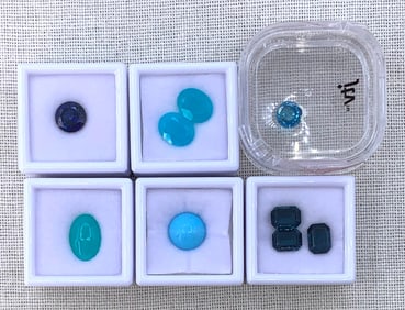 9 pc Sky to Sapphire Blue Jewelers Unmounted Gemstone Collection