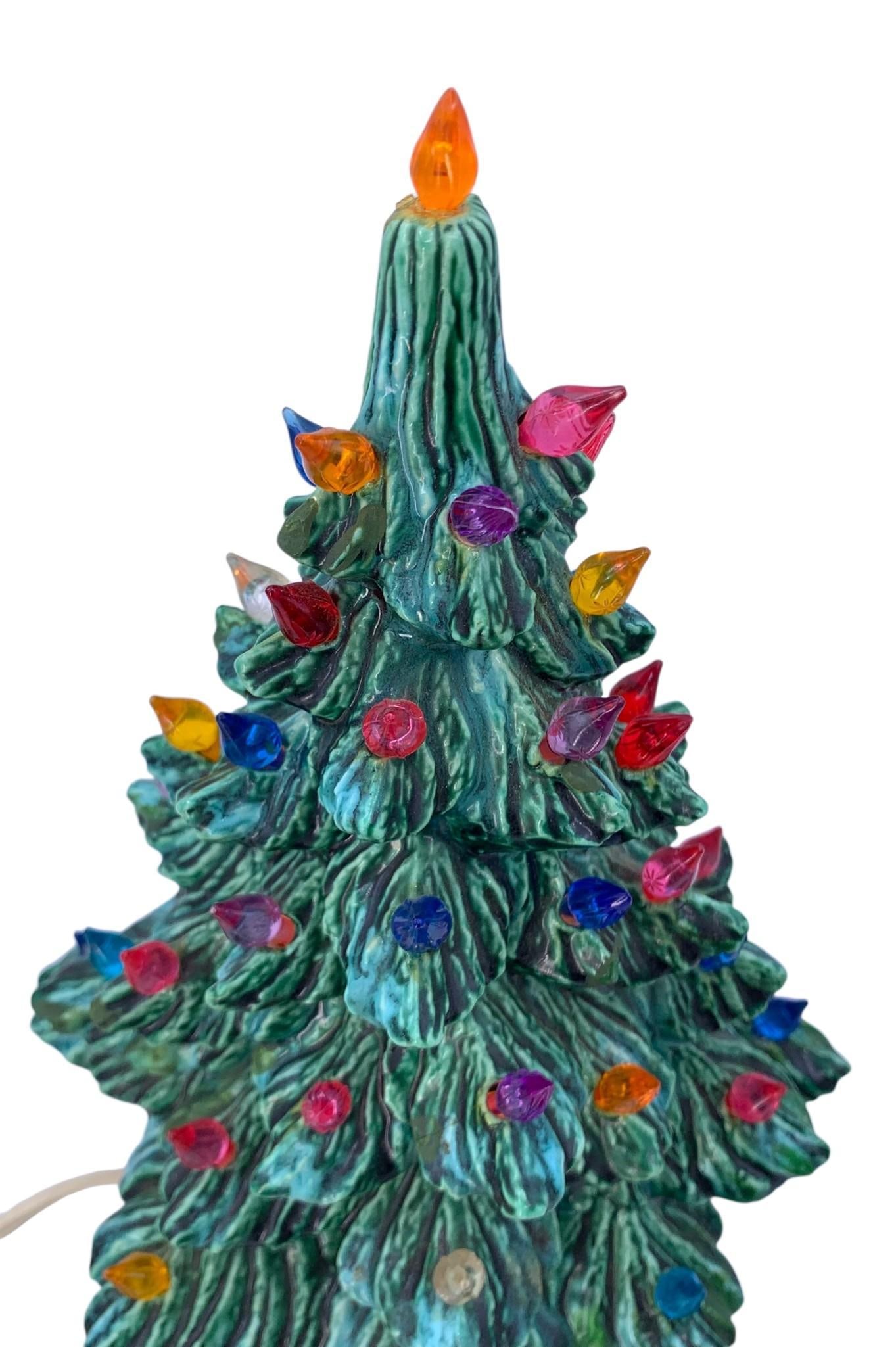 1979 Ceramic Light Up Christmas Tree Vintage Holiday Decoration (1 of 13)