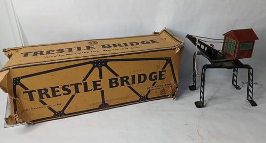 Marx Trestle RR Bridge and O Gauge Gantry Crane Derrick