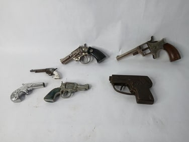 Great Vintage Childs Toy Pistol Lot Inc. 6 Toy Pistols