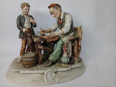 Porcelain Capodimonte Antonio Benni Bisque Cobbler/Shoemaker Figural Statue