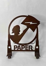 Paper Boy Openwork Stand