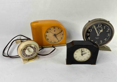 Vintage Clock Lot Inc. Baby Ben, Seth Thomas, Big Ben and Westclox Lighted Electrified Clocks
