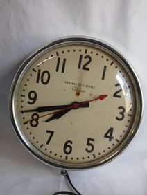 General Electric Telechron Electrified Wall Hanging Clock