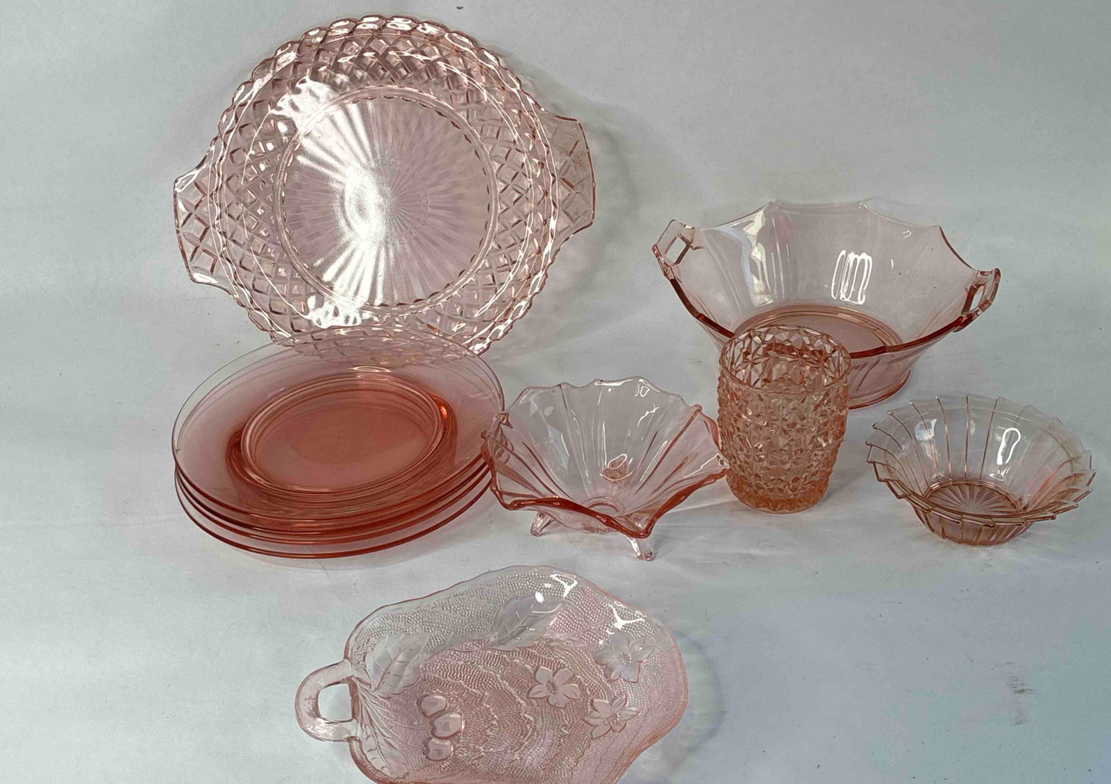 Lot of Pink Depression Glassware Inc. Plates, Platter, Bowls and More (1 of 10)