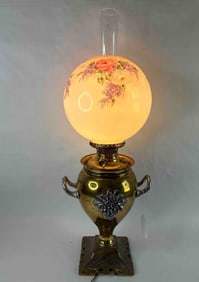 Bradley & Hubbard Two Handled Art Nouveau Parlor Lamp