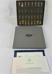 The Franklin Mint Official Star Trek Tridimensional Chess Set w/ Silver and Gold Plated Arcs