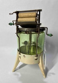 Busy Betty No.334 toy washing machine