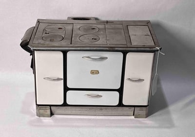 Home Comfort Salesman Sample Wood Stove/ Kitchen Range