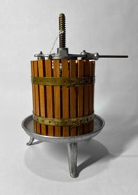 Rossi Miniature Juice Press