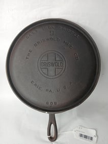 Griswold Large Block Logo No. 9 Round Handled Griddle