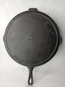 Griswold Cast Iron Small Block Logo No, 12 Skillet with Fire Ring