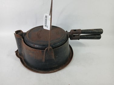 Puritan No 8 Waffle Iron