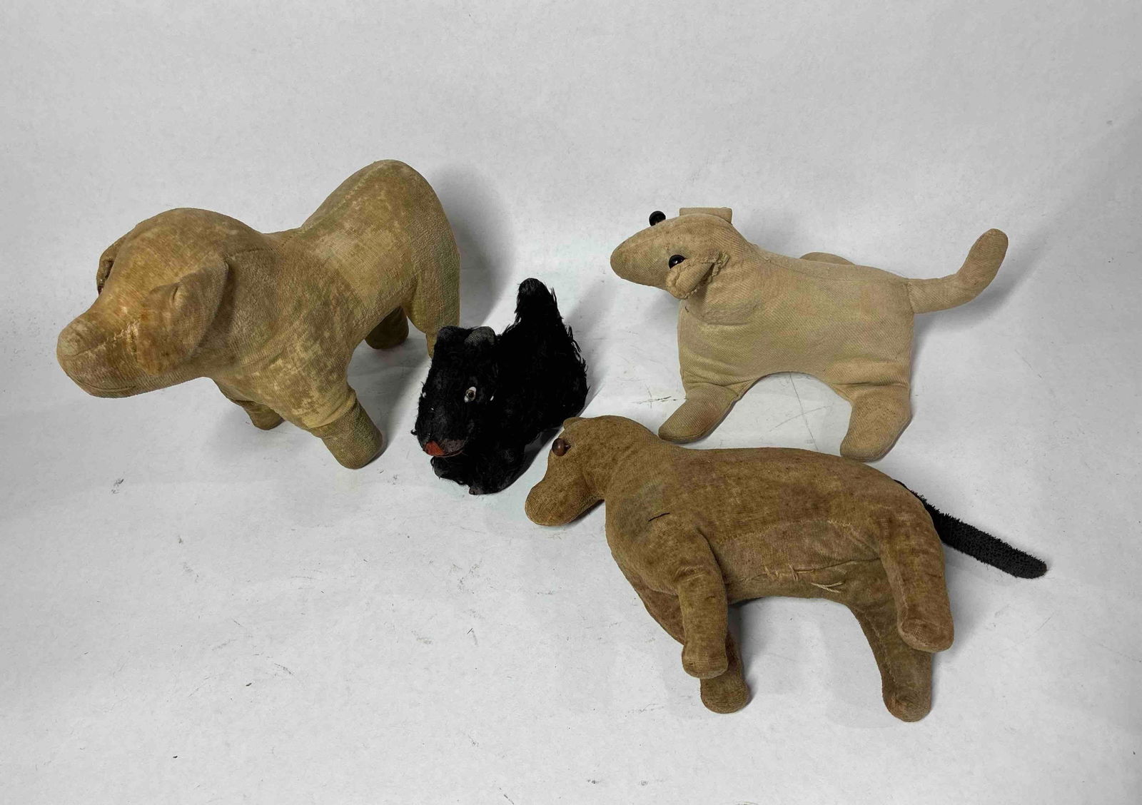 Hand Made Dogs & Animals (1 of 6)