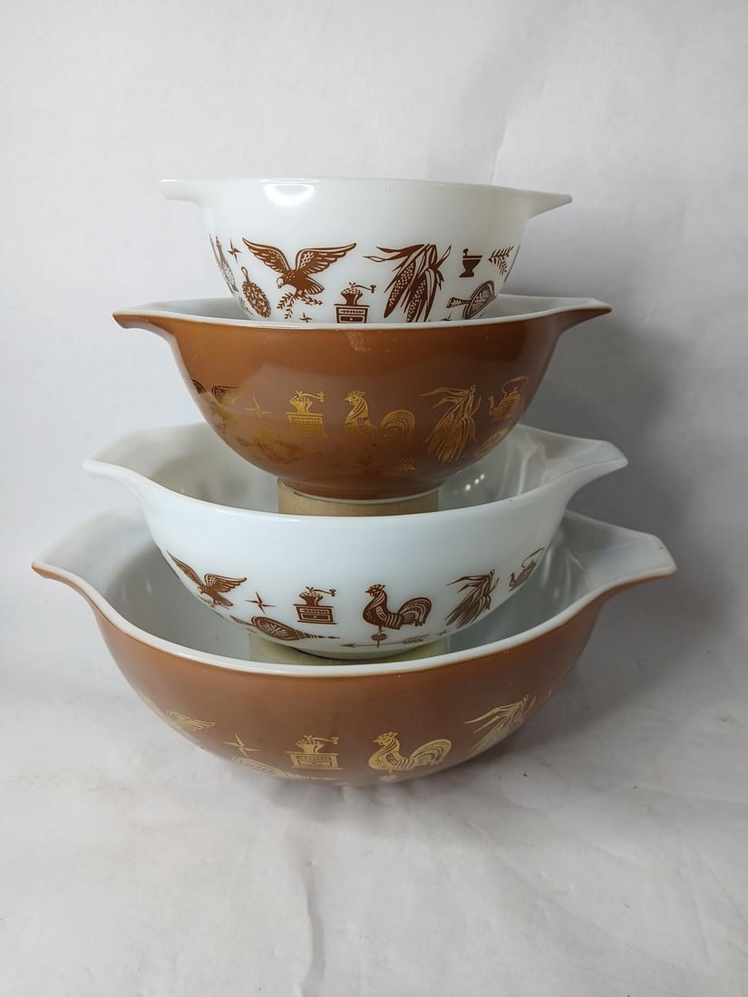 Pyrex Early American Cinderella Nesting Mixing Bowl Set of 4: no chips cracks or breaks and set is complete 
