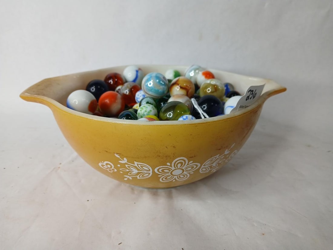 Pyrex Bowl w/ Early Marbles, Shooters and more: This is a great early marble lot 