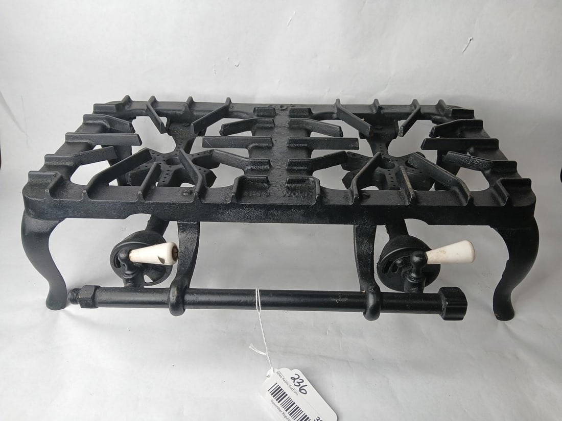 Griswold Cast Iron 202 Two Burner Table Top Gas Stove W