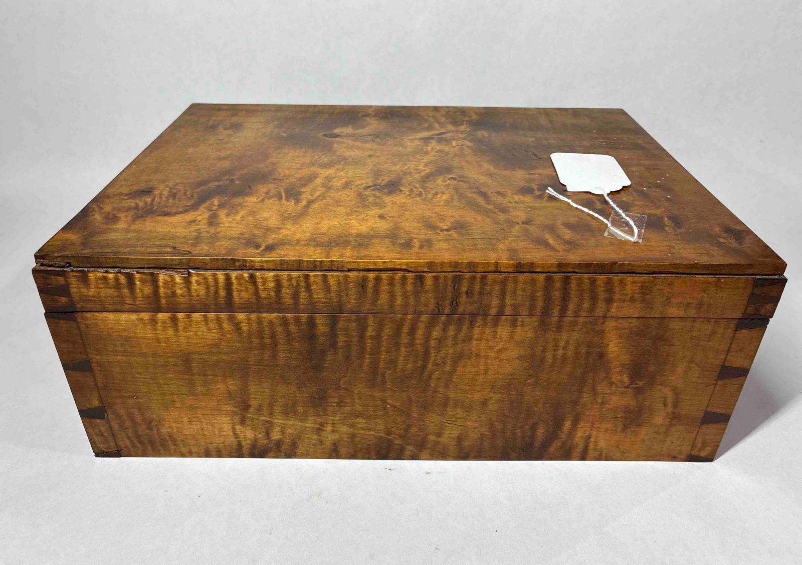 Tiger Maple Dovetailed Dresser Box (1 of 9)