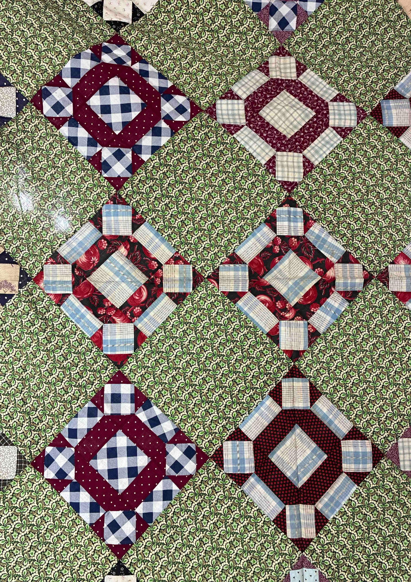 Hand Stitched Ivy and Patchwork Quilt Topper (1 of 7)