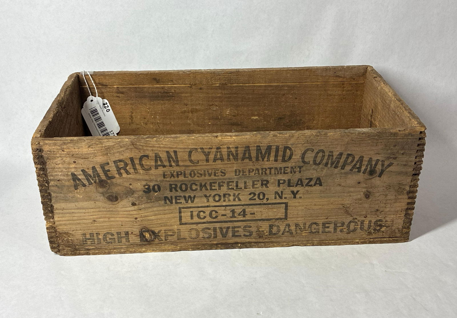 American Cyanamid Company Explosive Dovetailed Wood Shipping Crate (1 of 6)