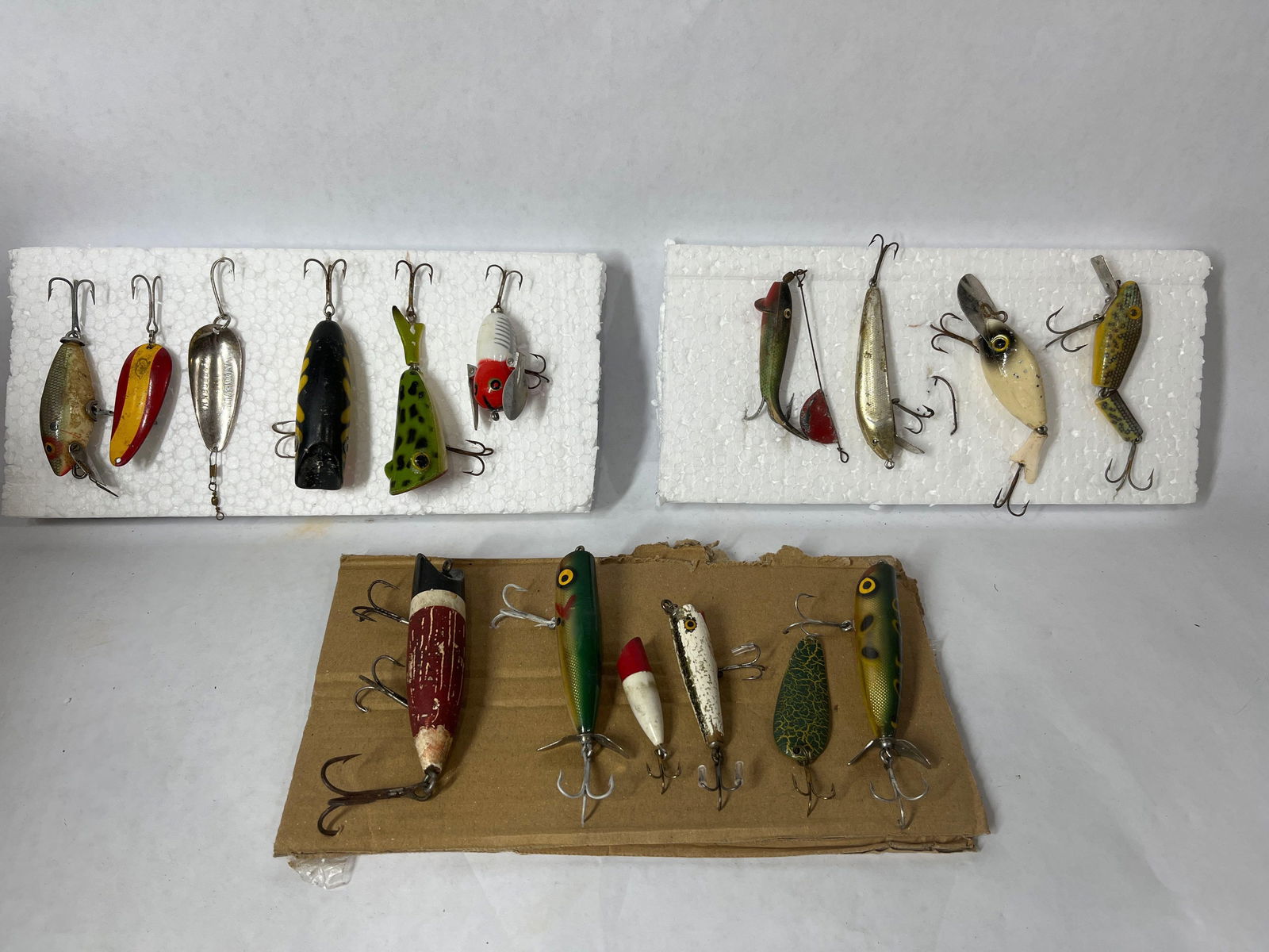 Lot of Vintage Fishing Lures Inc. Whopper Stopper Hellbender, Crankbait, Topwater and More (1 of 4)
