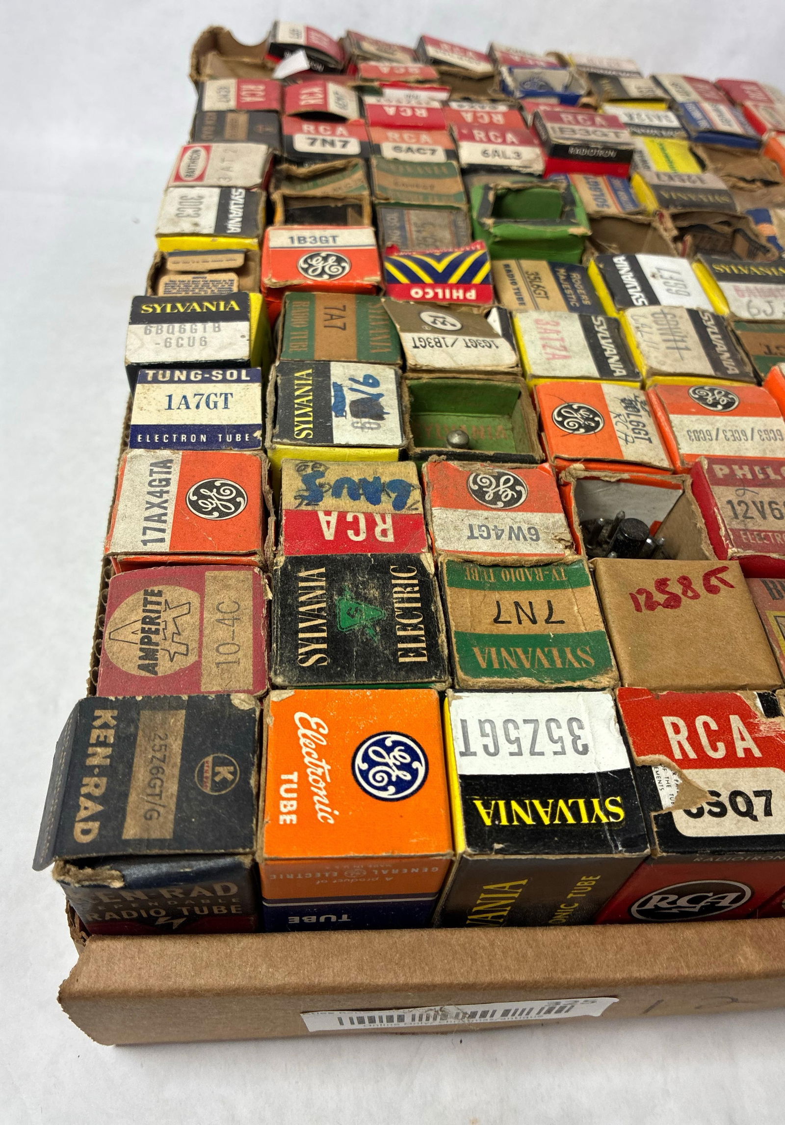 GE, RCA, Sylvania, Ken Rad and More Electronic Tubes NOS (1 of 8)