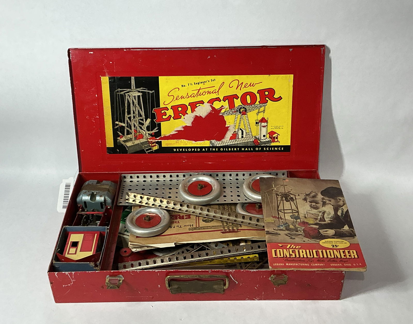 Gilbert Hall of Science Vintage The Constructioneer Sensational Engineers Erector Set in Case (1 of 6)