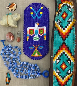 8 pc Antique Native American Loomed Seed Bead Belt, Zuni Bear Fettish and Natural Stone Jewelry Lot