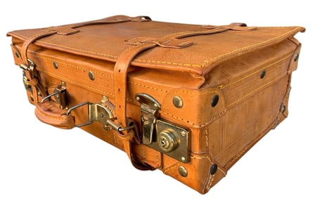 Fantastic Vintage Leather Overnight Travel Suitcase, Weekender Railway Trunk with Keys