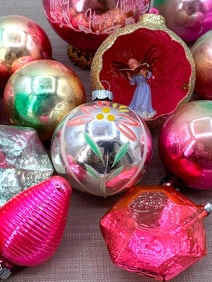 15 Mid Century Ombre Pink to Green Jewel Glass and Angel Diorama Ornaments