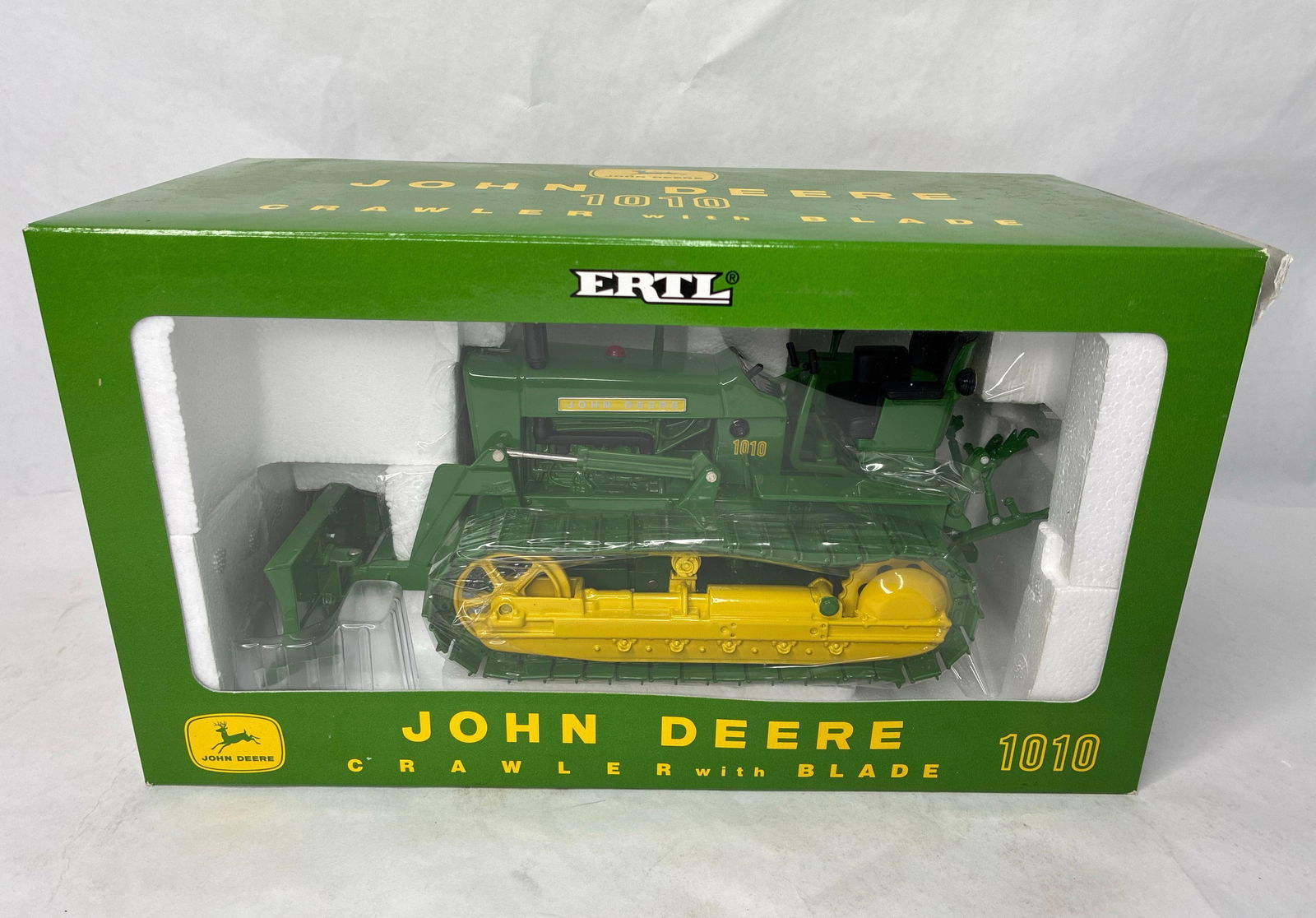 Ertl John Deere 1010 Crawler w/ Blade HD 21st Annual Plow City Farm Toy Show Edition (1 of 6)