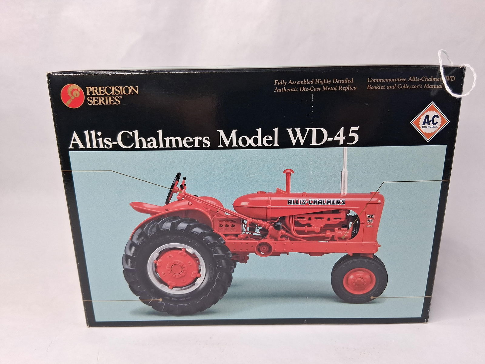 Ertl Allis Chalmers Model WD45 NF HD Precision Series No 7 Collector Edition Tractor (1 of 6)