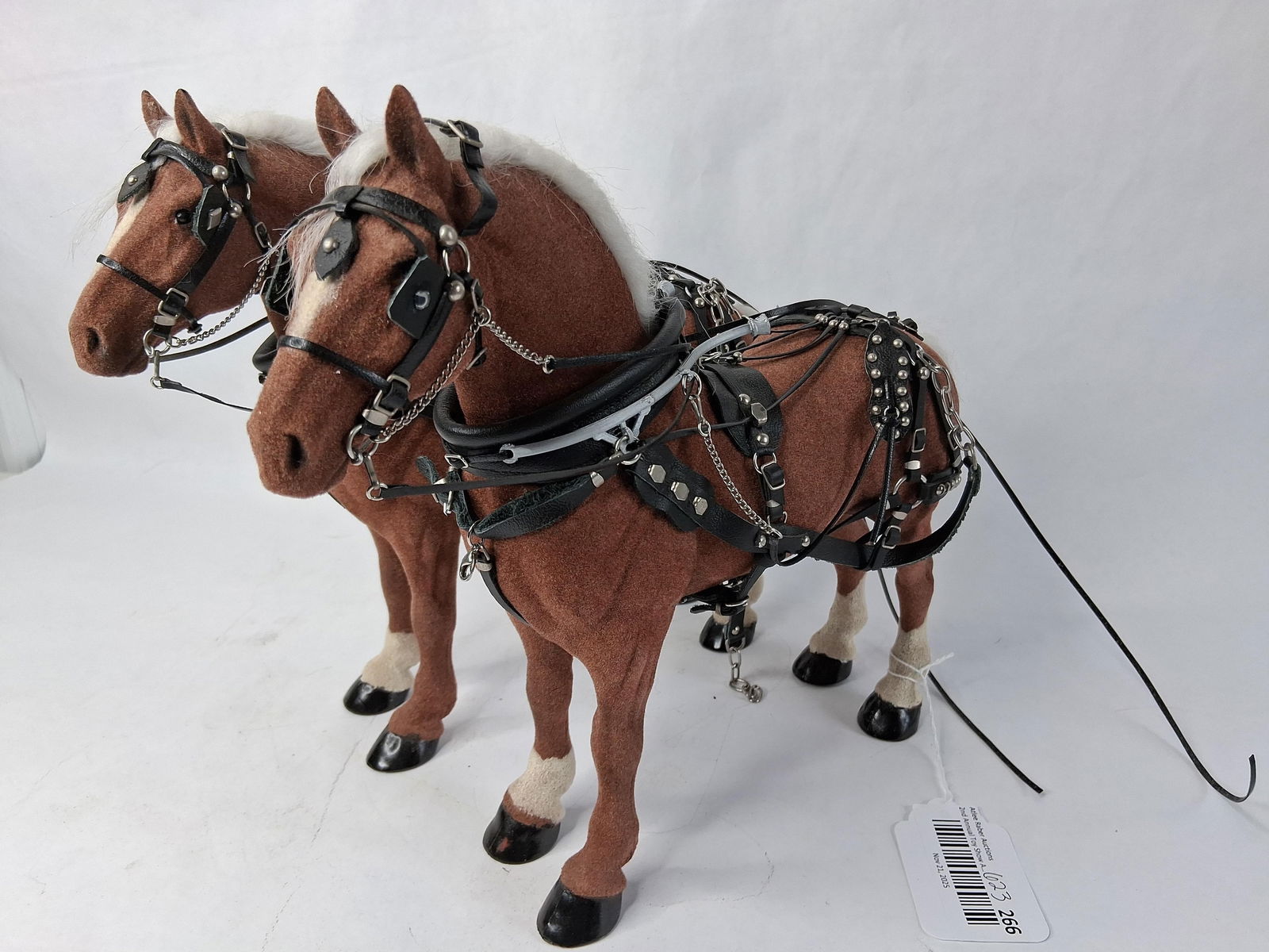 Flocked Pulling Team of 2 w/ Decorated Harness: Great open box condition 11 x 9
