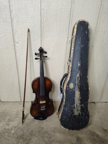Student Violin w Case
