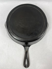 Martin Stove & Range #8 Cast Iron Skillet
