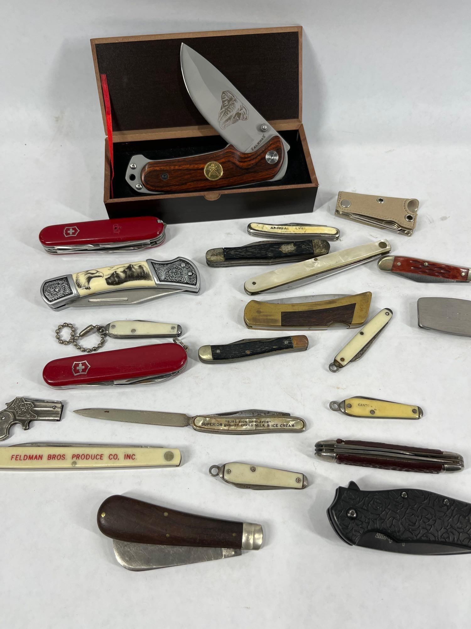 Single and Multi Blade Pocket Knives (1 of 6)