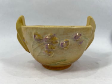 Ixia Roseville 2 Handled Bowl