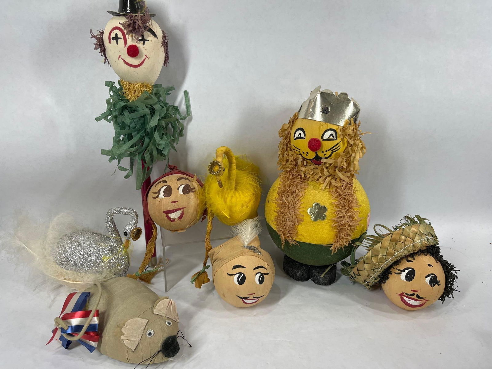 Hand Painted 1960s Surprise Balls (1 of 7)